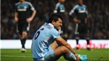 Aguero khiến Man City hụt hơi vì chấn thương “củ chuối”